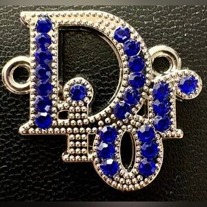 Gorgeous Silver and Blue Crystal Zipper Pull!